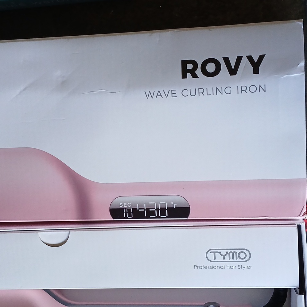 Tymo Pink Wave Curling Iron. - Picture 3 of 5